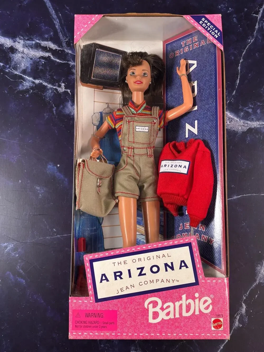 1997 The Original Arizona Jean Company Barbie Tan Overalls Brunette #19873 New